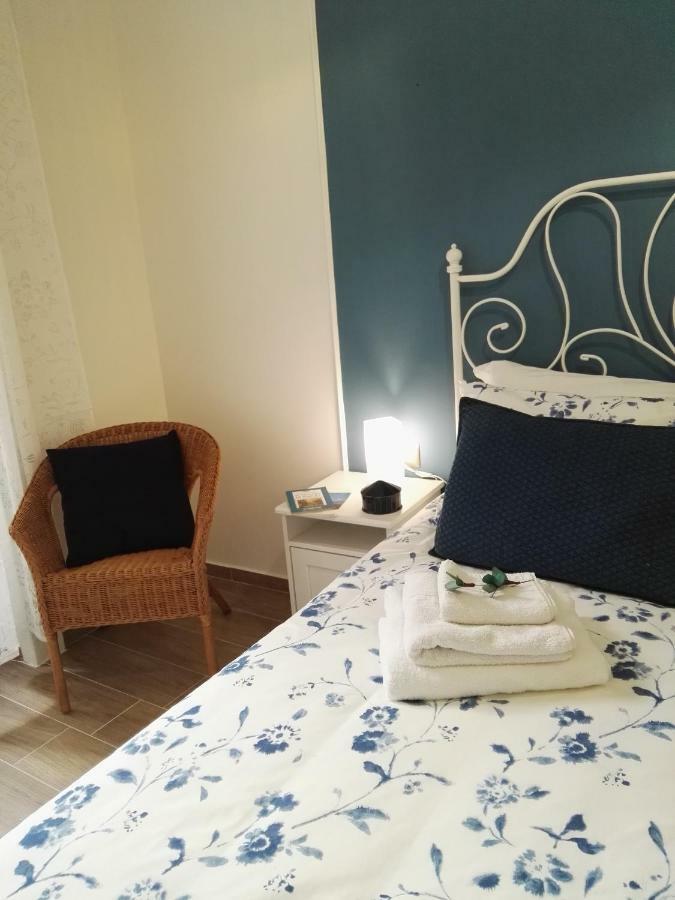 A Casa Di Chiara Apartment เนเปิลส์ ภายนอก รูปภาพ