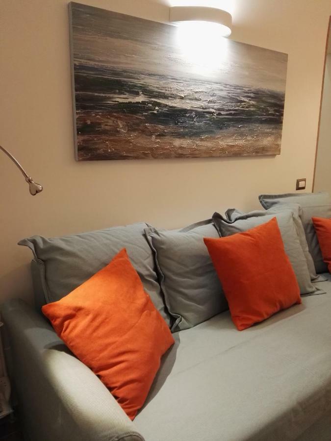 A Casa Di Chiara Apartment เนเปิลส์ ภายนอก รูปภาพ