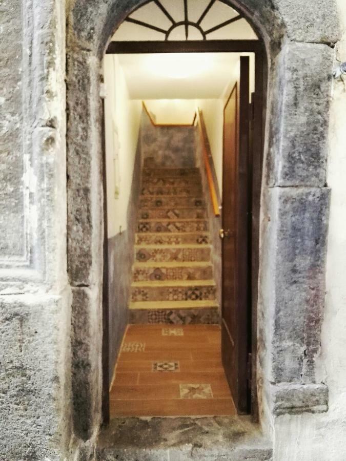A Casa Di Chiara Apartment เนเปิลส์ ภายนอก รูปภาพ